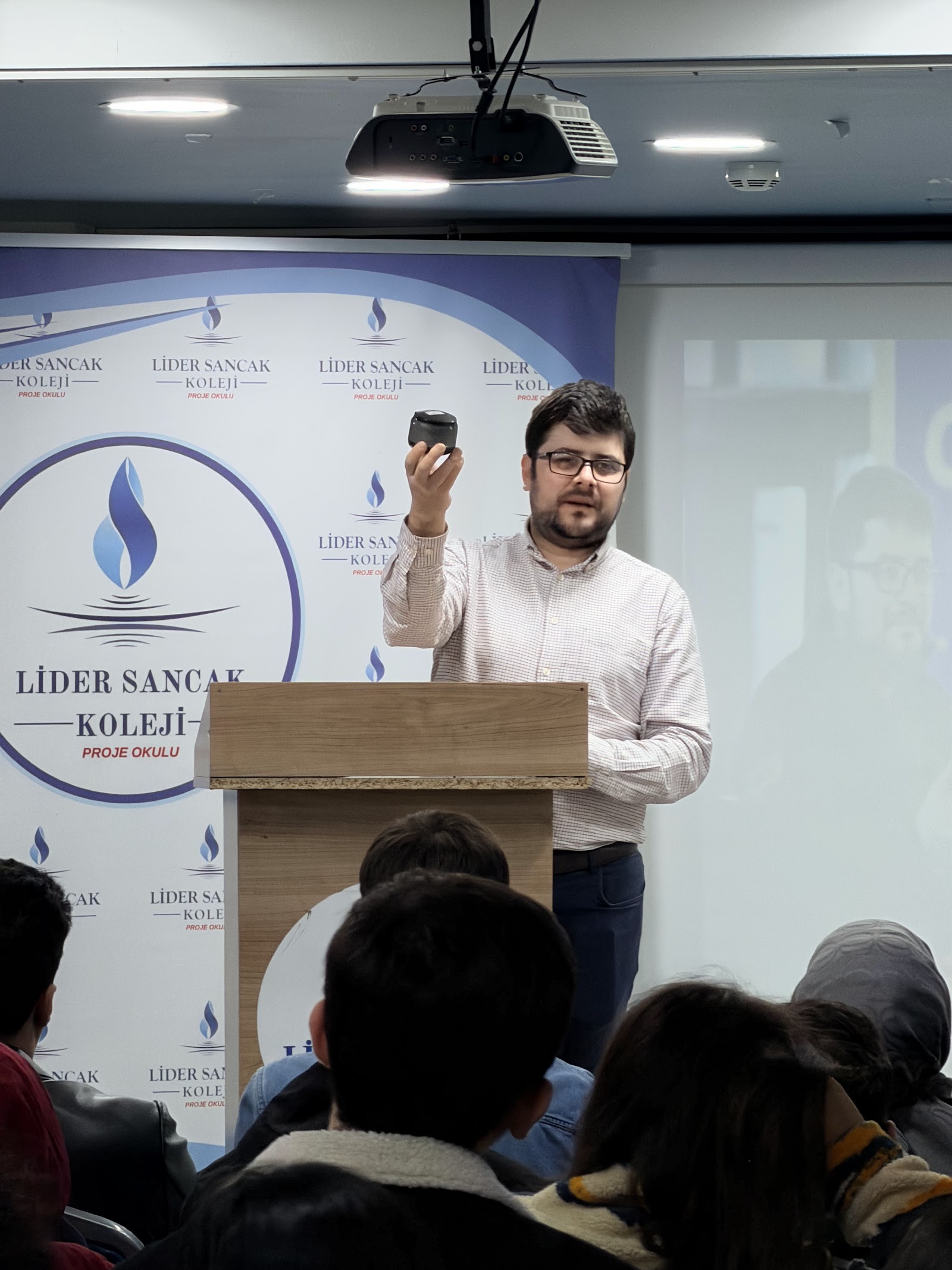 Avni Pazarbaşı Girişimcilik Semineri